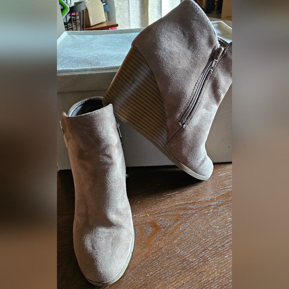 Style& Co. Wedge Boots